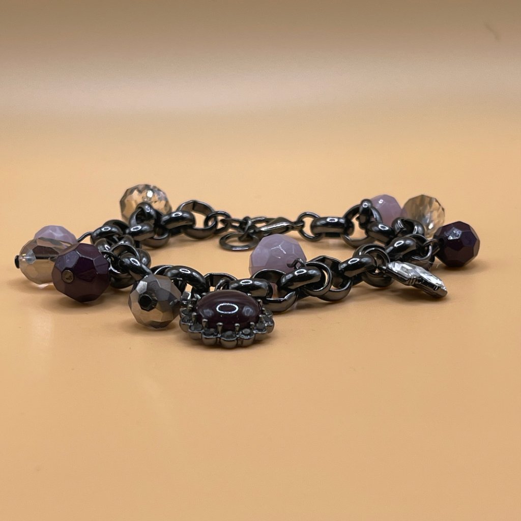 Br46-Gunmetal Bracelet With Purple And Clear Beads And Purple Prong Set Cabochon